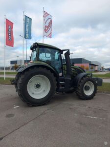 Valtra T235V – 135000 eur+PVM